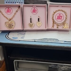 Juicy Couture Gold Heart Jewelry Collection